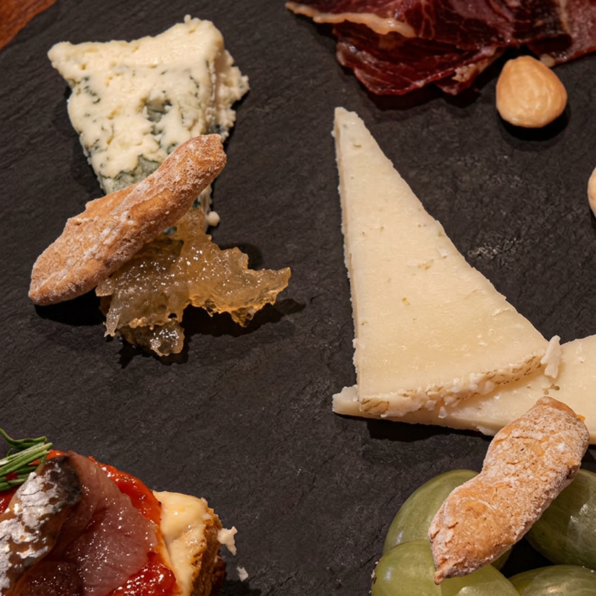 Cata guiada &  aperitivo local | Variedades autóctonas de Catalunya